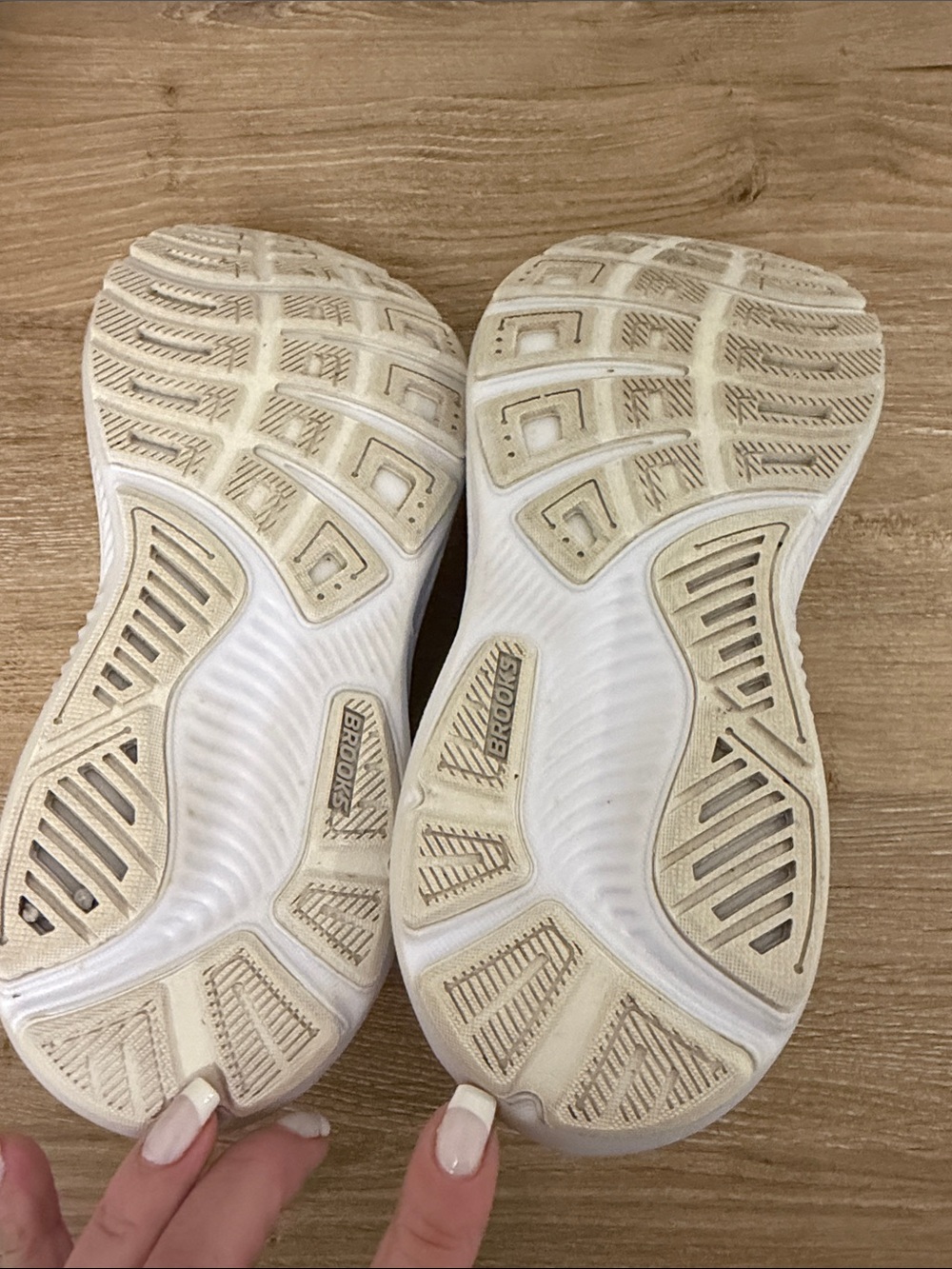 Brooks Neutral White Women's Athletic Sneakers - Lightweight Comfort - Picture 5 of 7
